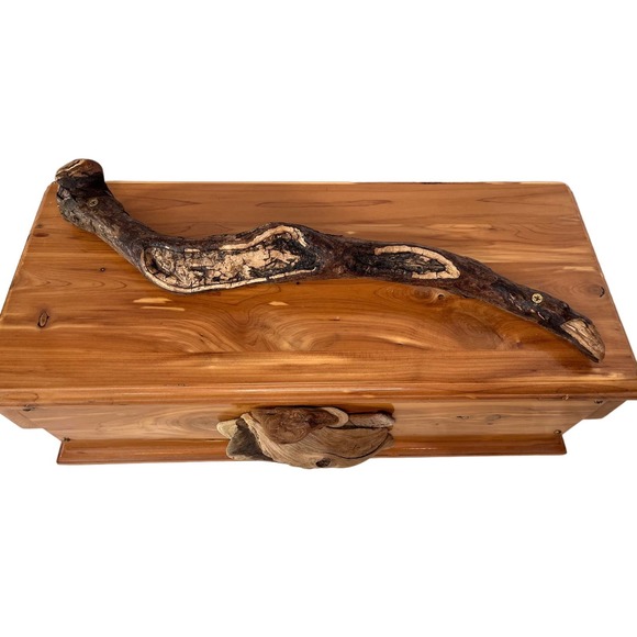 Cedar Box with Lake Michigan, Grand Haven Driftwood Custom designed - Picture 4 of 6